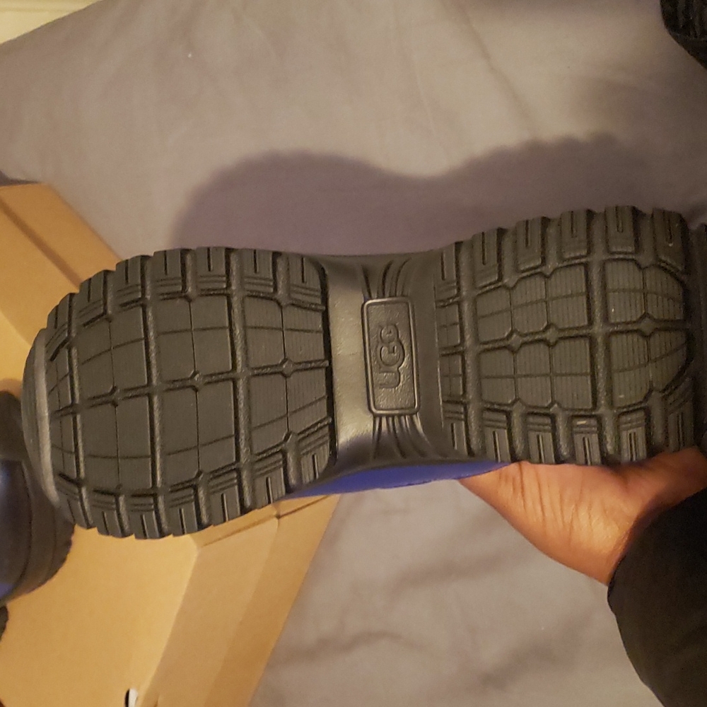 Yose ugg - Picture 4 of 4